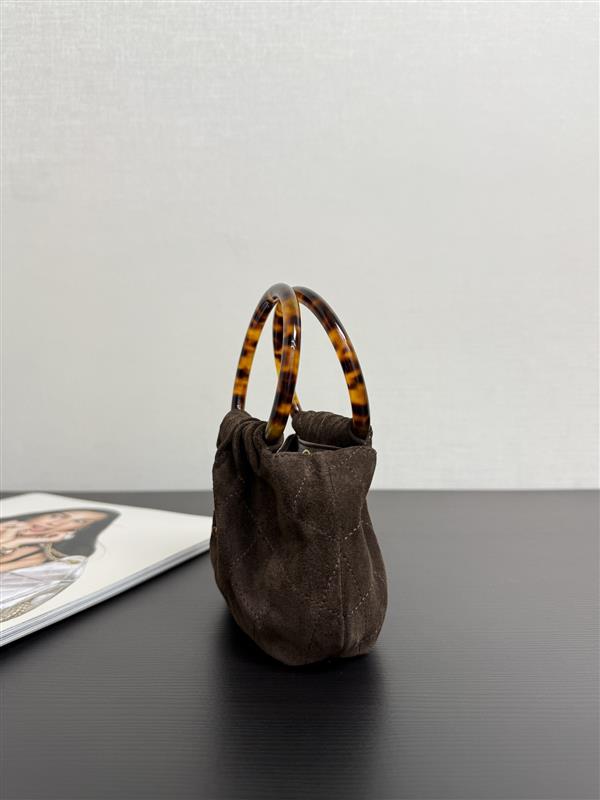 2026131222441588 850